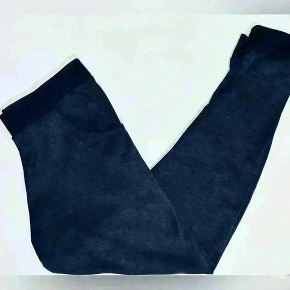 Adidas | Charcoal Gray Joggers, Boys Size XL/16. - Picture 6 of 10